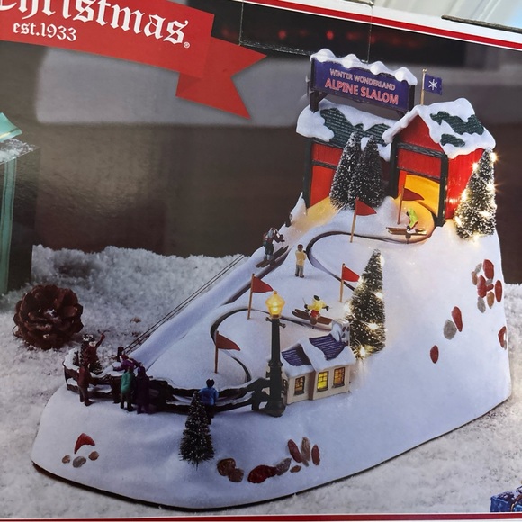 Mr. Christmas Winter Wonderland Alpine Slalom Lighted Holiday Display new in box
